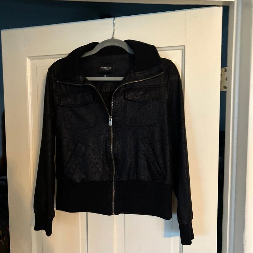 Liverpool jacket size medium